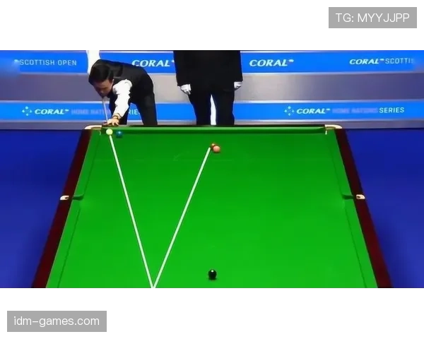 反常识型：故意触球与折射判罚差异，裁判眼中的微妙界限揭秘