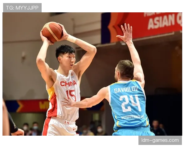 周琦家冰箱里塞满蛋白粉，邻居以为他开了健身房